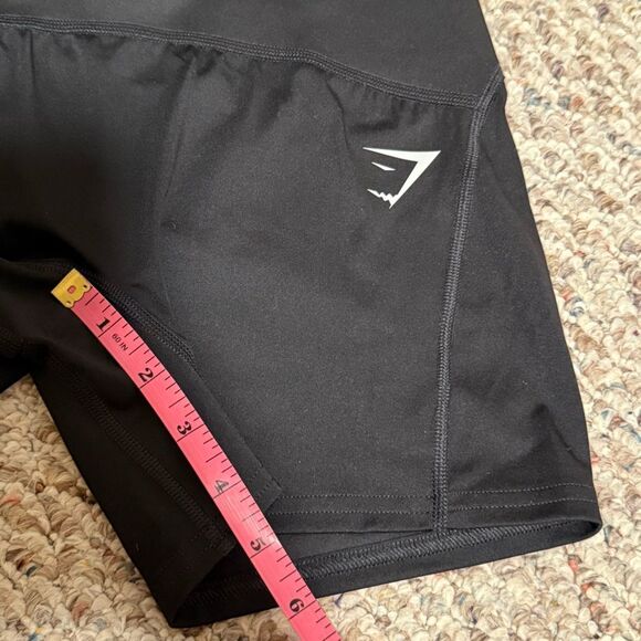 Gymshark Black Biker Workout Shorts Scrunch Butt- Size Small - Picture 4 of 5